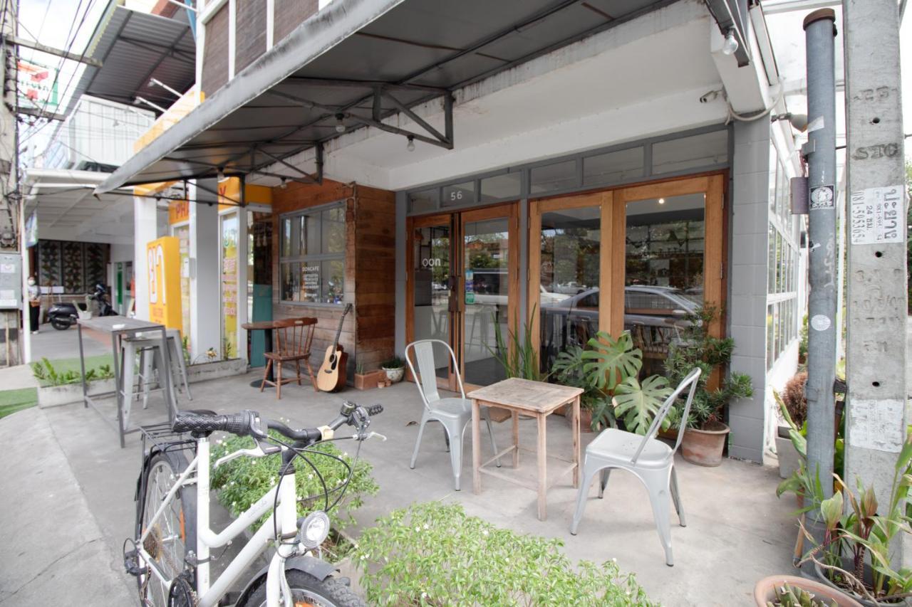 Oon Poshtel X Cafe Vandrerhjem Chiang Mai Eksteriør bilde