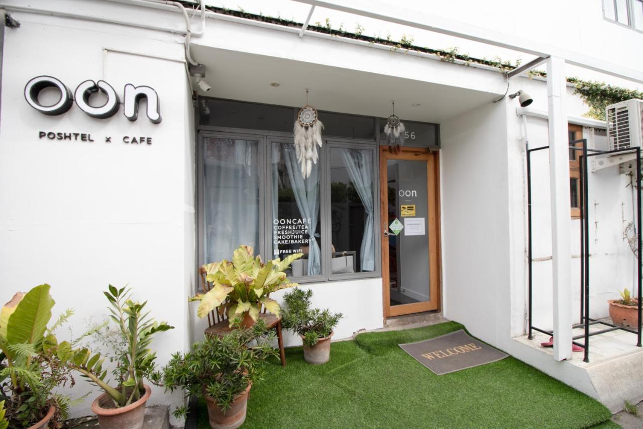 Oon Poshtel X Cafe Vandrerhjem Chiang Mai Eksteriør bilde