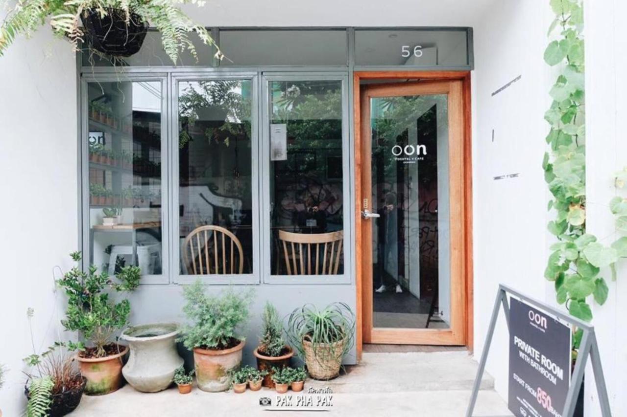 Oon Poshtel X Cafe Vandrerhjem Chiang Mai Eksteriør bilde