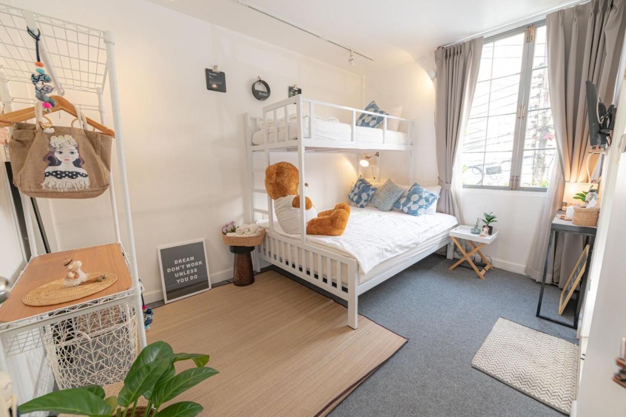 Oon Poshtel X Cafe Vandrerhjem Chiang Mai Eksteriør bilde