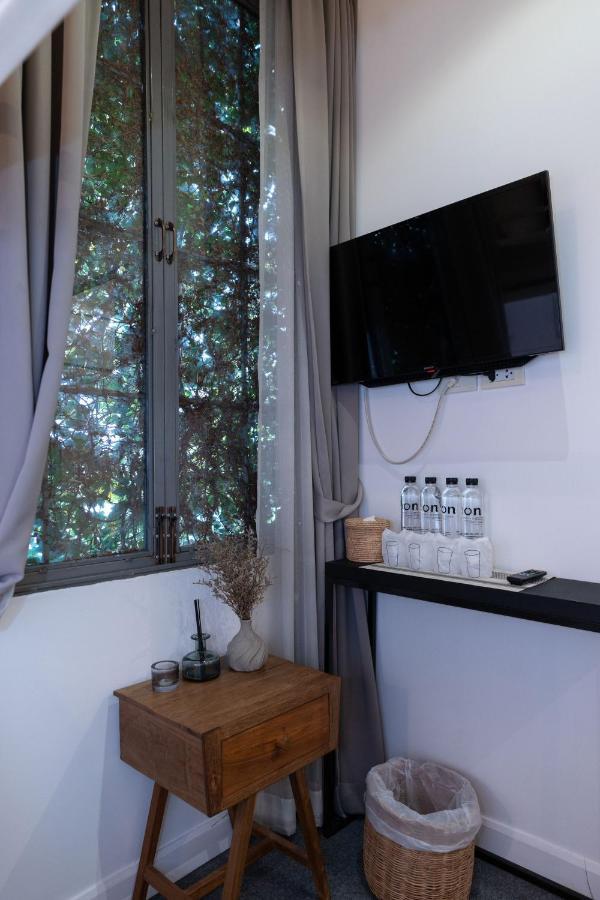 Oon Poshtel X Cafe Vandrerhjem Chiang Mai Eksteriør bilde
