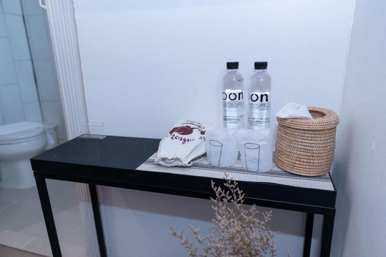 Oon Poshtel X Cafe Vandrerhjem Chiang Mai Eksteriør bilde