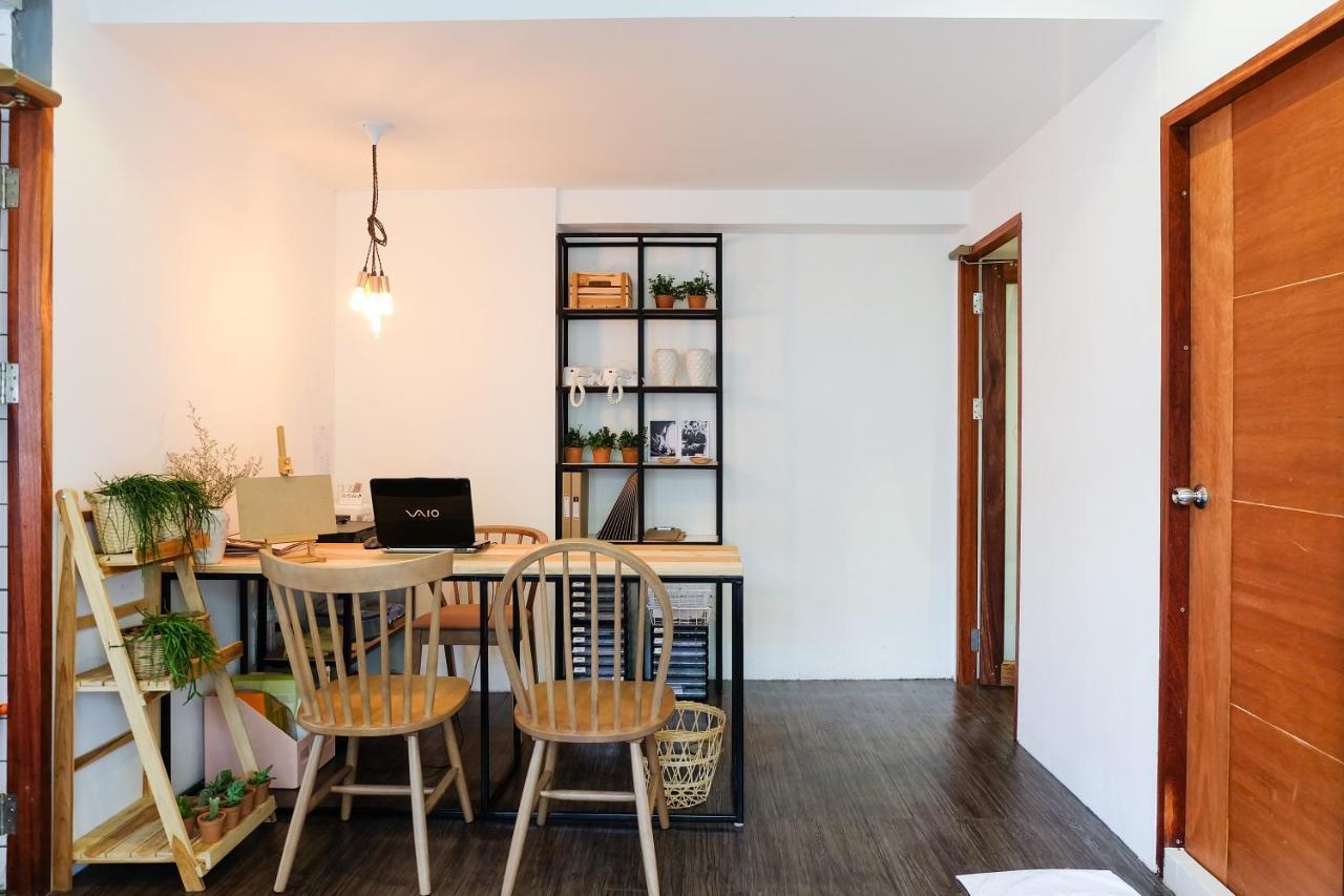 Oon Poshtel X Cafe Vandrerhjem Chiang Mai Eksteriør bilde